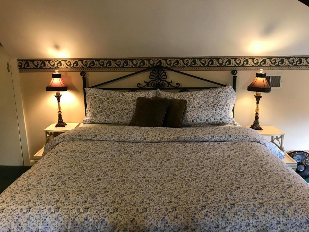 Innisfree Bed & Breakfast Саут-Бенд Экстерьер фото
