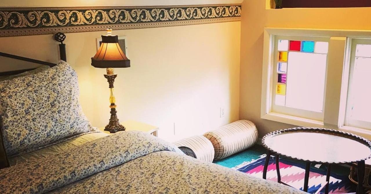 Innisfree Bed & Breakfast Саут-Бенд Экстерьер фото